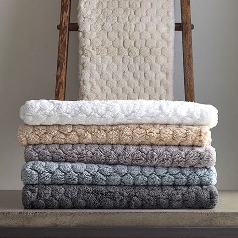 Matouk Lotus Bath Rug Bath Mat Matouk 