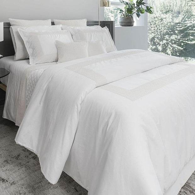 Bedding Style - Pearls Queen Duvet Cover