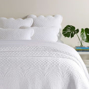 Power Shake Scallop Twin Quilt Bedding Style Pine Cone Hill 