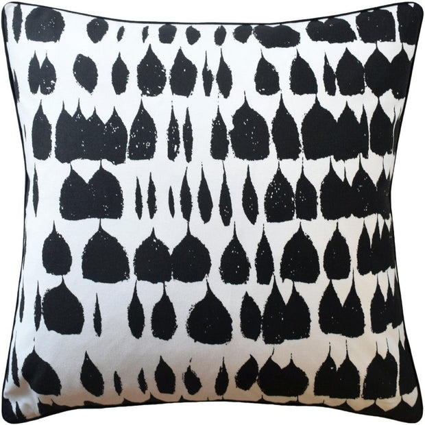 Queen of Spain 22" Pillow Decorative Pillow Ryan Studio 