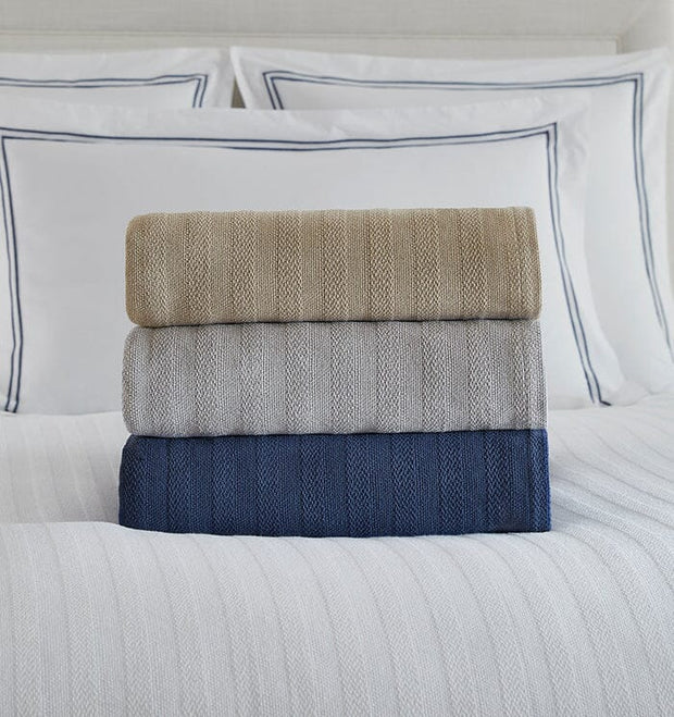 Tavira Full/Queen Blanket Bedding Style Sferra 