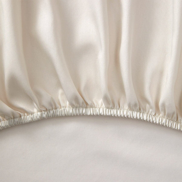 Triomphe Full Fitted Sheet Bedding Style Yves Delorme Nacre 